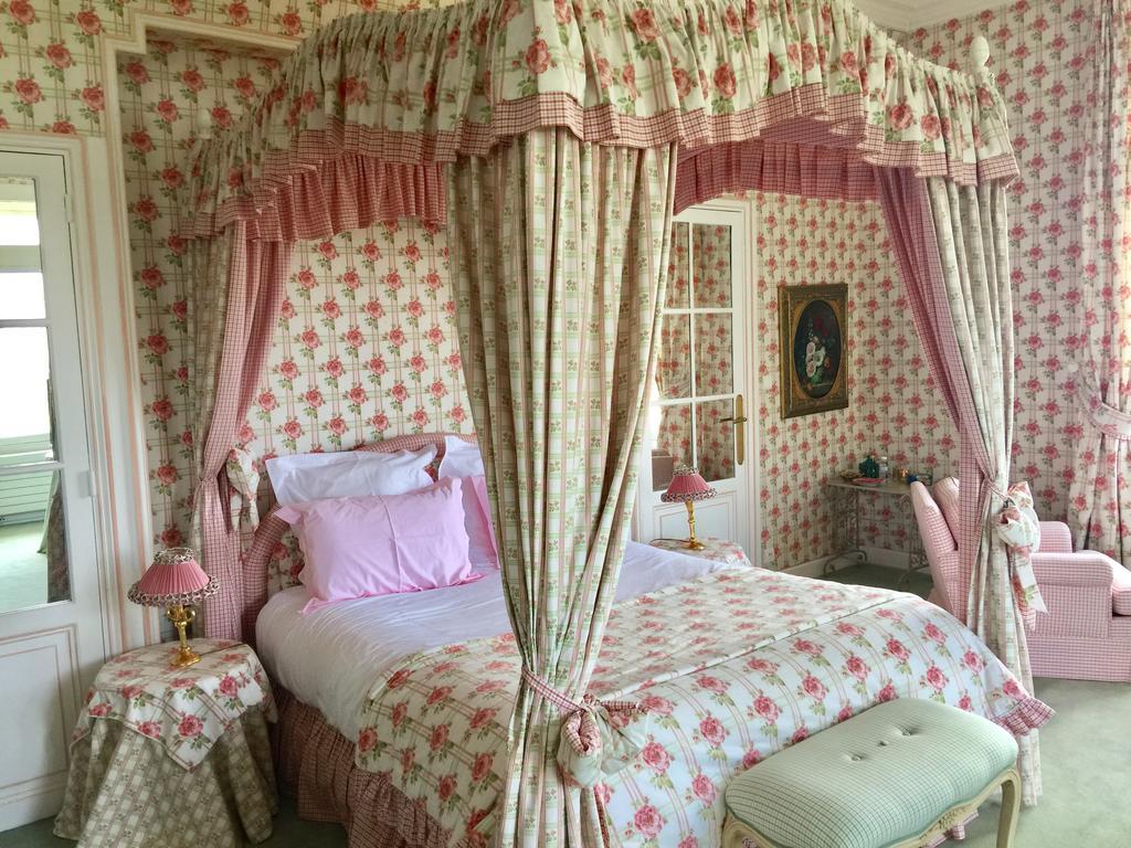 לינה וארוחת בוקר דוביל Manoir De Benerville מראה חיצוני תמונה