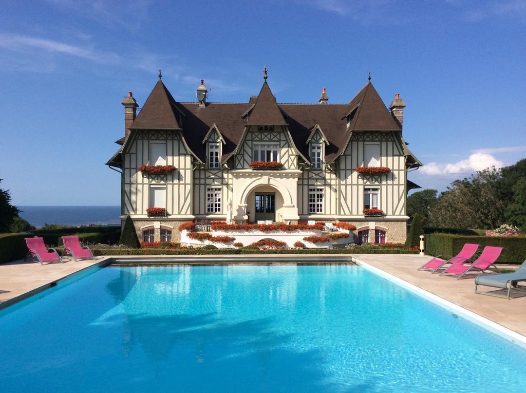 לינה וארוחת בוקר דוביל Manoir De Benerville מראה חיצוני תמונה