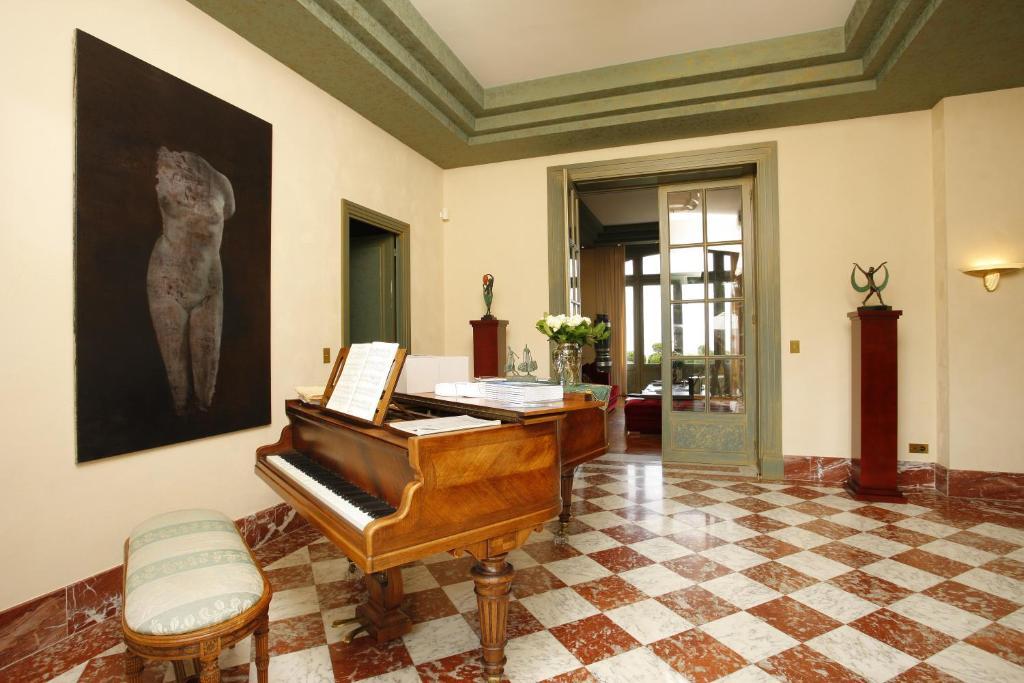 לינה וארוחת בוקר דוביל Manoir De Benerville מראה חיצוני תמונה